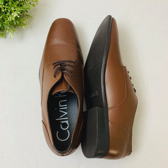 Calvin Klein Men's Lucca Leather Dress Shoes - Picture 7 of 15